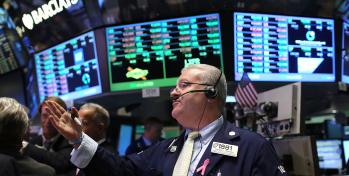 viec kinh doanh cua cac quy phong ho tren the gioi dang bi hon loan boi dich covid 19.3