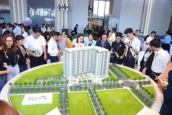 covid hoanh hanh lam khung hoang thi truong bds can ho o tphcm van chao ban gia tren troi1