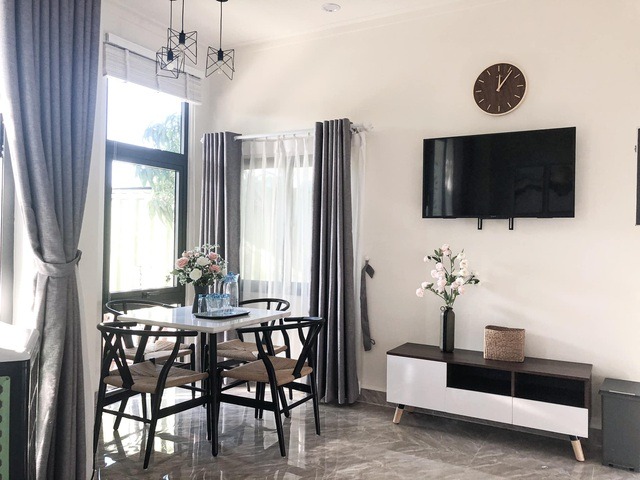 Tổng kinh phí xây dựng là 450 triệu đồng, trong đó, 50 triệu đồng là vốn của vợ chồng chị, 400 triệu đồng là đi vay và đất là của gia đình