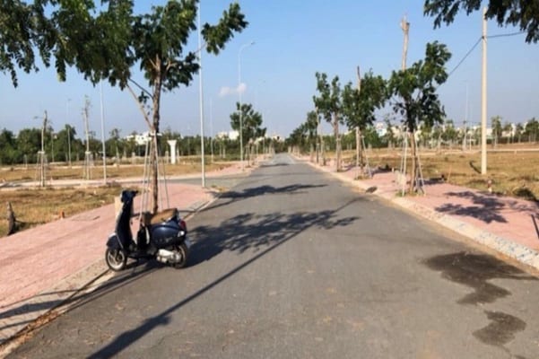 bat dong san khu dong 1592795283