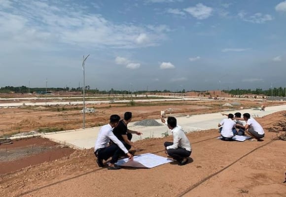 vi sao gia bat dong san mong cai