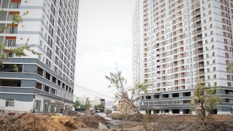 Vì sao nhà ở xã hội khiến chủ đầu tư thiếu mặn mà? 1 Các dự án nhà thương mại mọc lên như “nấm” ở các thành phố, nhưng quỹ đất dành cho nhà ở xã hội ít được quan tâm
