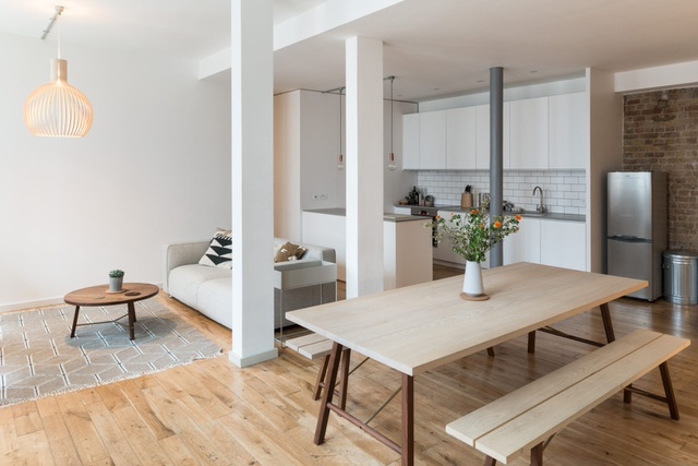 ve dep ngo ngang cua can ho co o anh sau cai tao cua co gai viet4