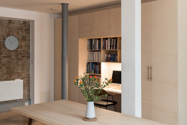 ve dep ngo ngang cua can ho co o anh sau cai tao cua co gai viet8